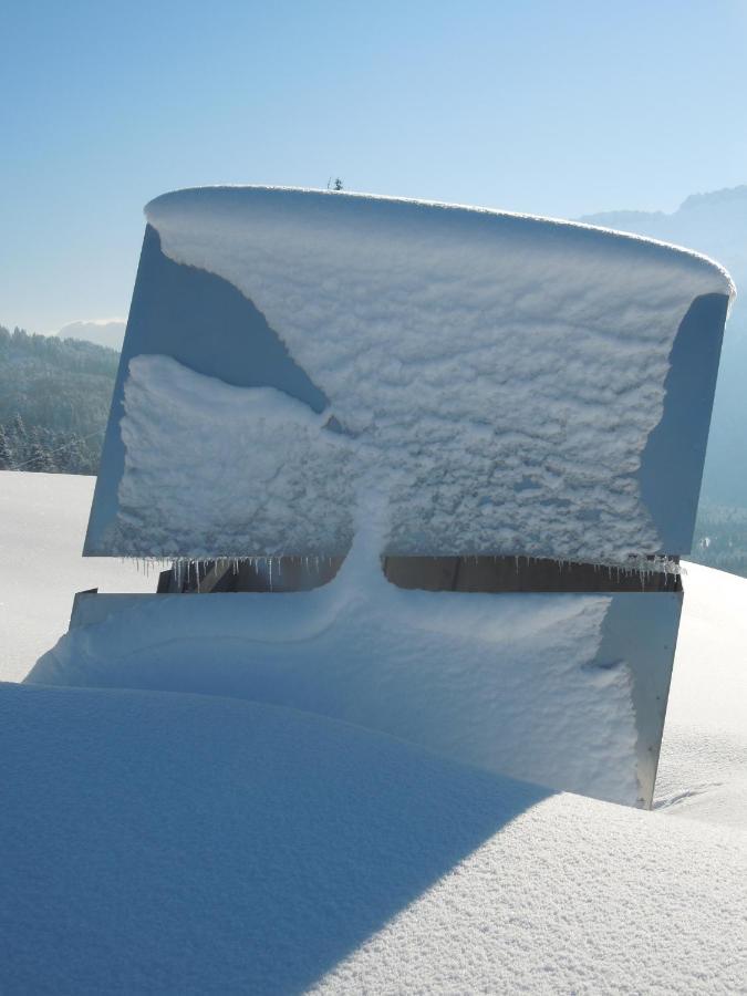 Apartamento Kraehenberg Am Rande Der Wildnis Sibratsgfäll Exterior foto