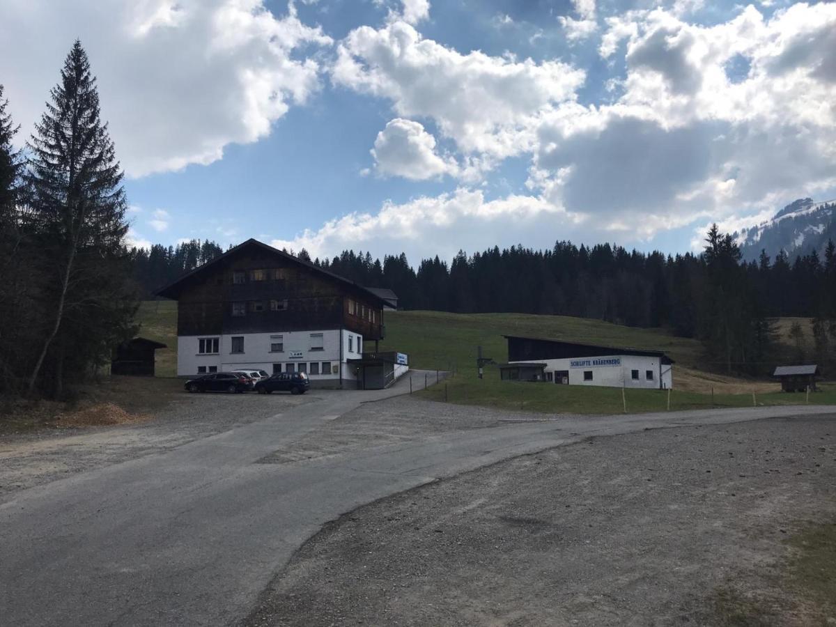 Apartamento Kraehenberg Am Rande Der Wildnis Sibratsgfäll Exterior foto